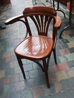 Thonet stoel (style) met armleuning, Huis en Inrichting, Stoelen, Thonet (style), Ophalen of Verzenden, Bruin, Zo goed als nieuw