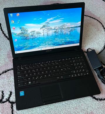 Mooie 15.6”Asus/Dual core/8gb ram/128gb ssd/Win 11/Office/ beschikbaar voor biedingen