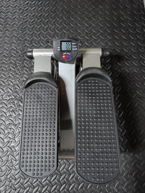 Mini stepper, Sport en Fitness, Fitnessapparatuur, Zo goed als nieuw, Ophalen