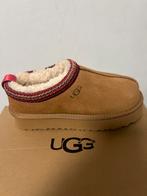 UGG Pantoffels Bruin Maat 39, Enfants & Bébés, Vêtements de bébé | Chaussures & Chaussettes, Enlèvement ou Envoi, Neuf