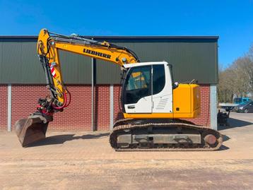 Liebherr R914 Compact 2017 2500 uur ! Rototilt beschikbaar voor biedingen