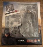 Medicom Toy MAFEX 056 Batman (Justice League), Envoi, Utilisé