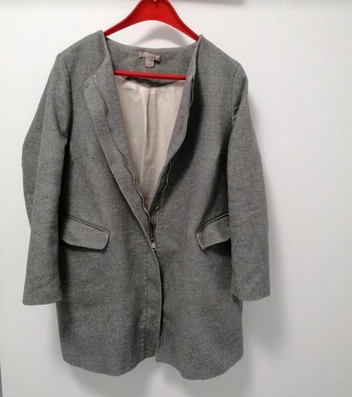 Grijze jas van H&M, mt 52, Vêtements | Femmes, Grandes tailles, Comme neuf, Veste ou Manteau, Gris, Enlèvement ou Envoi