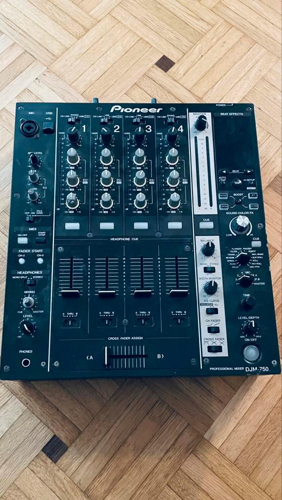 Pioneer DJM-750 DJ-mixer, Muziek en Instrumenten, Dj-sets en Draaitafels, Pioneer, Ophalen