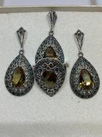 Zilveren sieraden set met kleurveranderende zultanite, Handtassen en Accessoires, Oorbellen, Nieuw, Ophalen of Verzenden, Met edelsteen