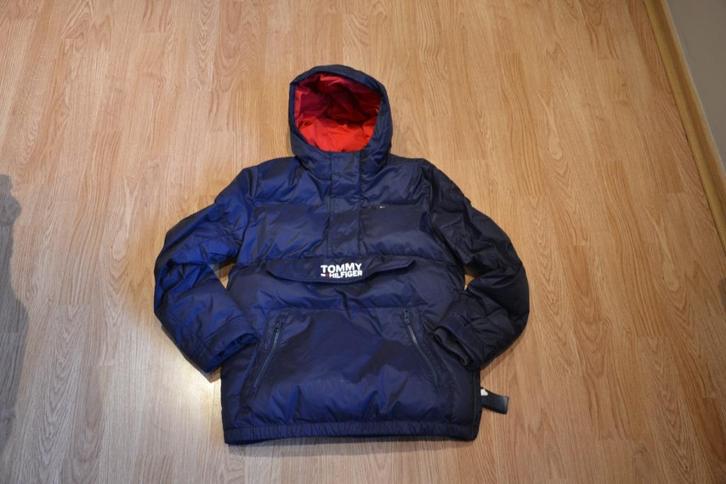 Winterjas maat 152 merk Tommy Hilfiger, Kinderen en Baby's, Kinderkleding | Maat 152, Zo goed als nieuw, Jongen, Jas, Ophalen of Verzenden