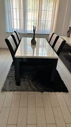 Ensemble table à manger avec commode armoire et mirroir, Ophalen