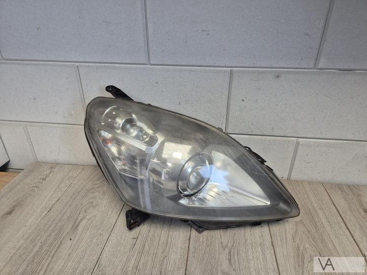 Opel Zafira B 2005 - 2012 XENON koplamp rechts 24451045 €250, Auto-onderdelen, Verlichting, Opel, Gebruikt, Ophalen of Verzenden