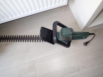 Heggenschaar Black & Decker GT 234, zwaardlengte 60 cm beschikbaar voor biedingen