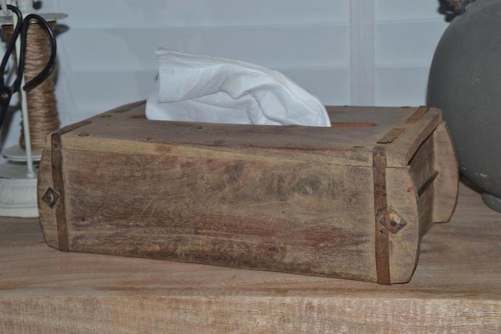 Tissue Box Oude Baksteen Mal - Vintage - LANDELIJK, Huis en Inrichting, Woonaccessoires | Schalen en Manden, Zo goed als nieuw