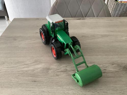 Tracteur jouet en plastique vert (14x33 cm), Enfants & Bébés, Jouets | Véhicules en jouets, Comme neuf, Enlèvement ou Envoi