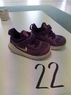 Sneaker Nike paars maat 22, Kinderen en Baby's, Kinderkleding | Schoenen en Sokken, Ophalen of Verzenden, Zo goed als nieuw