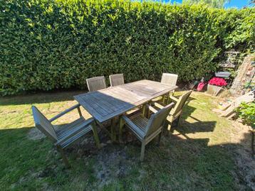 Table + 6ch  beschikbaar voor biedingen