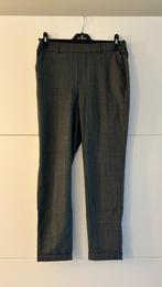 Vero Moda grijze broek, Kleding | Dames, Broeken en Pantalons, Maat 38/40 (M), Vero Moda, Ophalen of Verzenden, Zo goed als nieuw