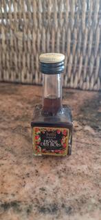 Mignonnette Fraise des bois Dolfi 3ml, Collections, Enlèvement ou Envoi, Comme neuf