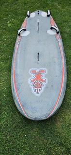 Aan boord van Starboard Isonic 127, Watersport en Boten, Windsurfen, Ophalen, Minder dan 250 cm, Zo goed als nieuw, Met vin(nen)