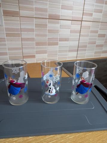 3 glazen  FROZEN beschikbaar voor biedingen