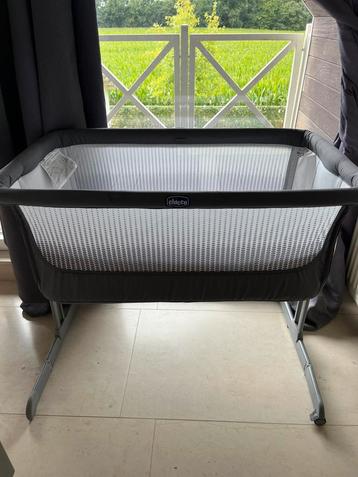 Chicco cosleeper met 3 hoezen beschikbaar voor biedingen