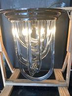 Lustre en cristal de Murano, Enlèvement