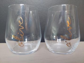 2 glazen Olive gin, Enlèvement, Neuf, Autres types