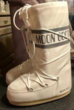 moon boot wit maat 35/38, Sports & Fitness, Autres marques, Enlèvement, Bottes de neige, Neuf