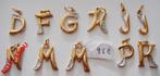 Pendentif lettre/initiale bicolore + 1 diamant, or 18K, NEUF, Neuf, Enlèvement ou Envoi, Or, Autres représentations