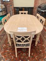 Ovalen tafel met zes stoelen., Tuin en Terras, Tuintafels, Ophalen, Zo goed als nieuw