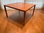 Eettafel vierkant zijde 135 cm, Huis en Inrichting, Ophalen, Vierkant