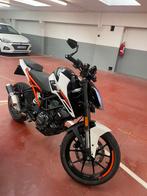 Duc Ktm, Naked bike, Particulier, 2 cylindres, 125 cm³