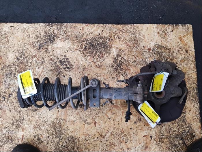 Schokdemperpoot links-voor van een Seat Cordoba, Auto-onderdelen, Ophanging en Onderstel, Seat, Gebruikt, 3 maanden garantie, Ophalen of Verzenden