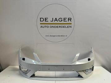 SEAT LEON 5F FACELIFT VOORBUMPER BUMPER 5F0807221AB beschikbaar voor biedingen