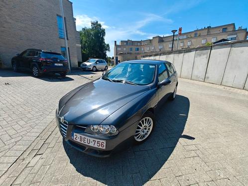 Alfa Romeo 156 JTD 16V + 4 autres jantes, Autos, Alfa Romeo, Particulier, Air conditionné, Bluetooth, Cruise Control, Rétroviseurs électriques