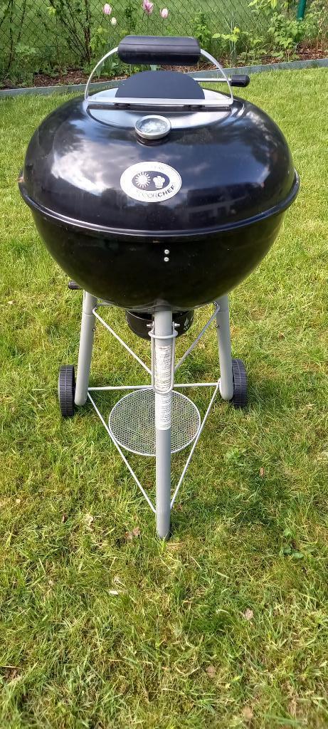 BBQ "outdoor chef" nooit gebruikt, Tuin en Terras, Houtskoolbarbecues, Nieuw, Ophalen