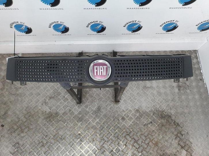 FIAT PANDA 1.1 ACTUAL  [GRILLE] 2009, Auto-onderdelen, Overige Auto-onderdelen, Gebruikt, ARN erkend, Stiba lid, Erkend duurzaam