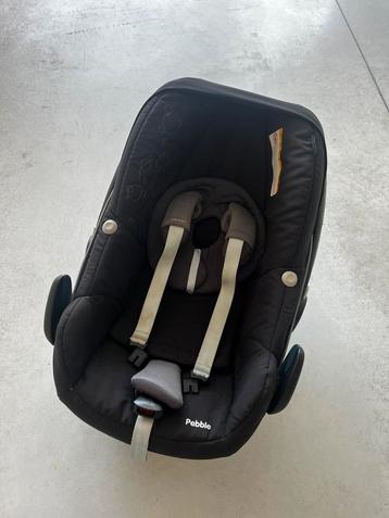 Maxi cosi Pebble beschikbaar voor biedingen