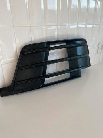 Grille (afdekking) audi Q7 2017 bumper s-line voorzijde L