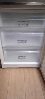 Samsung ijskast met aparte diepvries, Ophalen, 150 tot 200 liter, 60 cm of meer, Met aparte vriezer