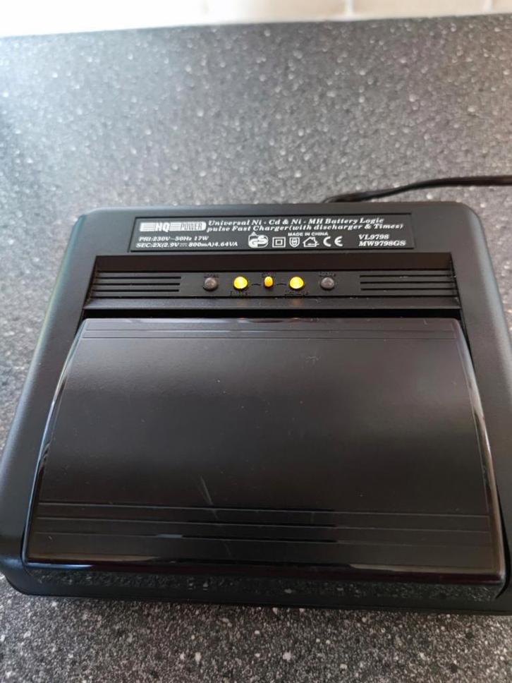 Chargeur de piles, TV, Hi-fi & Vidéo, Chargeurs, Enlèvement