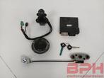Slotenset + ECU Suzuki GSX-R 1000 K7 - K8 2007 t/m 2008 cont, Motoren, Onderdelen | Suzuki, Ophalen of Verzenden, -, -, -