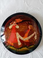 Boite Russe ronde à bijoux en métal peinte  des années 50/60, Collections, Enlèvement ou Envoi, Comme neuf, Autre, Autres marques