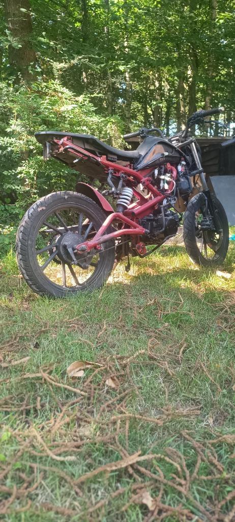 2 Kymco kpw's 50 cc, Fietsen en Brommers, Brommers | Overige merken, Gebruikt, Klasse B (45 km/u), Ophalen of Verzenden