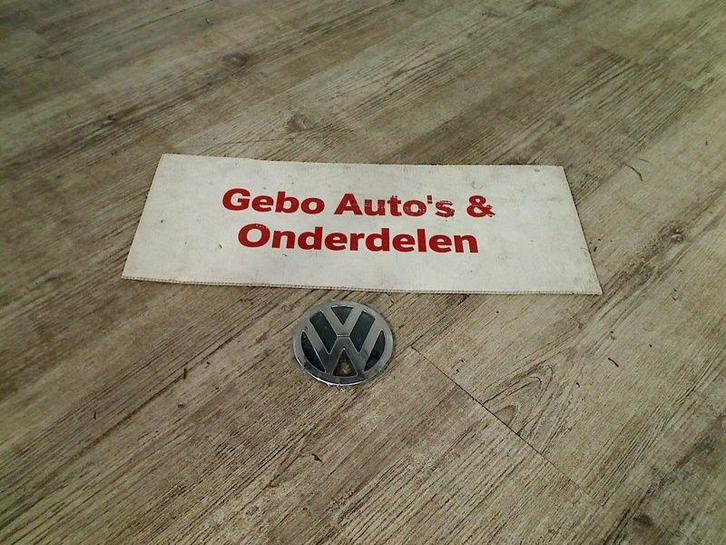 LOGO / EMBLEME Volkswagen Jetta III (1K2) (32475610), Autos : Pièces & Accessoires, Autres pièces automobiles, Volkswagen, Utilisé