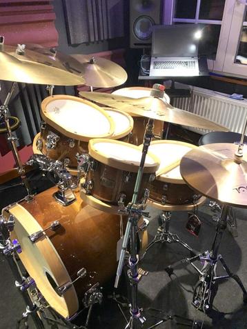 TAMA S.L.P. STUDIO MAPLE VOLLEDIGE SET DRUMS beschikbaar voor biedingen