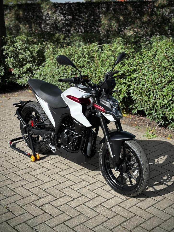 Malaguti Drakon 125, Motoren, Motoren | Overige merken, Particulier, Naked bike, 11 kW of minder, 1 cilinder, Minimaal motorrijbewijs A1