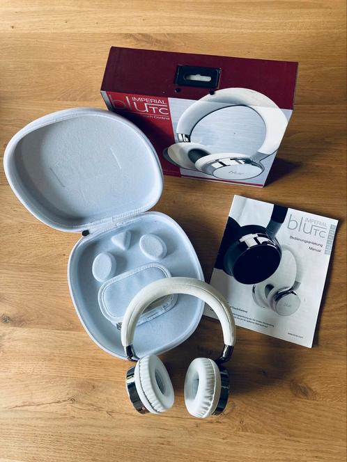 BLUTC Imperial hoofdtelefoon bluetooth met nieuwe oorkussens, Audio, Tv en Foto, Hoofdtelefoons, Zo goed als nieuw, Over oor (circumaural)