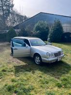 Mercedes E320 4 matic 7 zitplaatsen 224 pk, Auto's, Mercedes-Benz, Automaat, Zwart, 7 zetels, Break