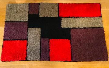 Space Age wollen tapijt (jaren 70) beschikbaar voor biedingen