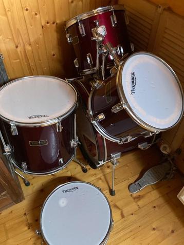 Drumstel thunder beschikbaar voor biedingen