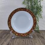 Wedgwood Persia Diep Bord, Antiek en Kunst, Ophalen of Verzenden