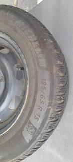 winterbanden op velg, Auto-onderdelen, Banden en Velgen, Ophalen, Gebruikt, 15 inch, Banden en Velgen